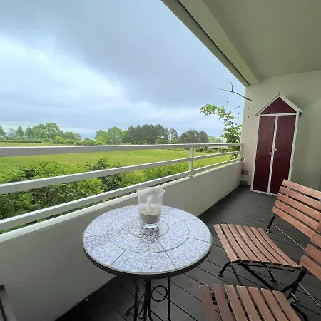 App 555 - Strandlage Lejlighed *