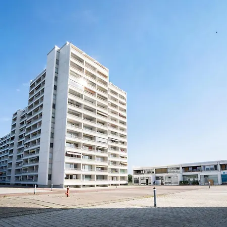 App 555 - Strandlage سيركسدورف